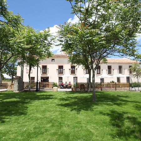 Hotel La Fonda De La Estacion La Puebla De Valverde Dış mekan fotoğraf